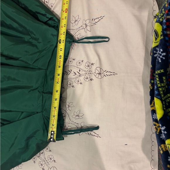 Elegant Green Women's Skirt - Picture 6 of 6